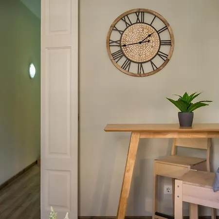 13par1004 - Fabulous In The Heart Of Apartment *